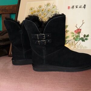 🖤🐑❄️UGG Black Suede Winter Boots